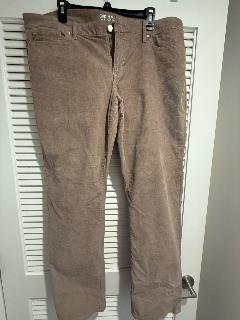 GAP Straight Fit Corduroy Pants in Taupe Brown
